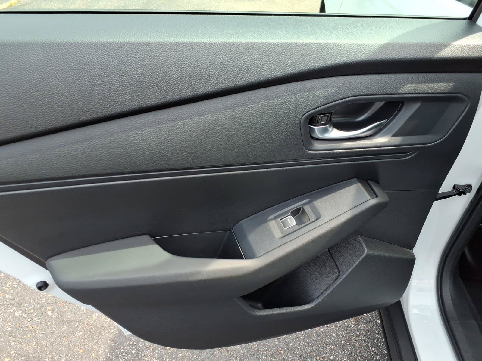Certified 2025 Honda Accord SE image 9