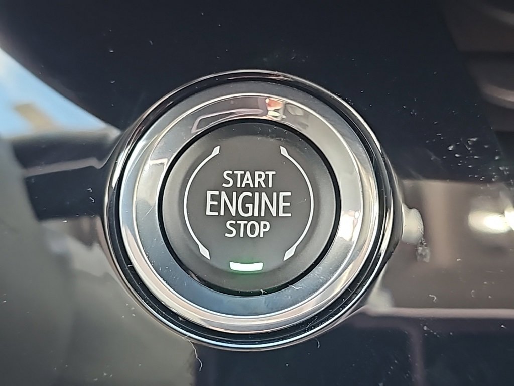 New 2025 Buick Envision Avenir image 24