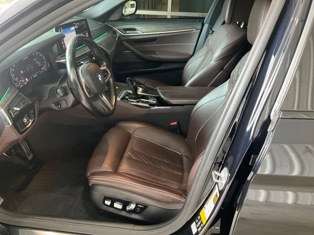 Used 2021 BMW M550i xDrive w/ Premium Package AWD/4WD image 4