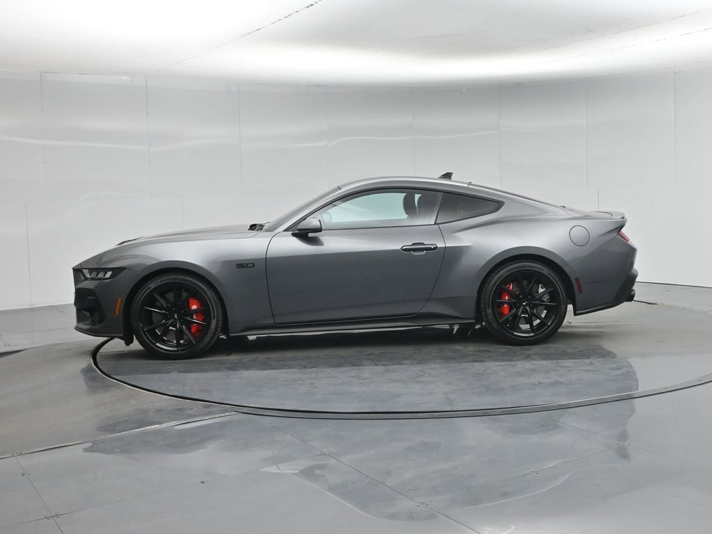 Used 2024 Ford Mustang GT Premium image 27