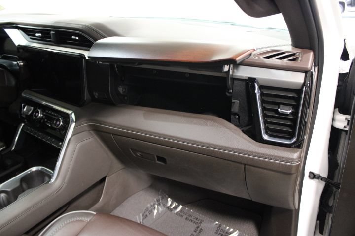 Used 2023 GMC Sierra 1500 Denali w/ Denali Reserve Package AWD/4WD image 30