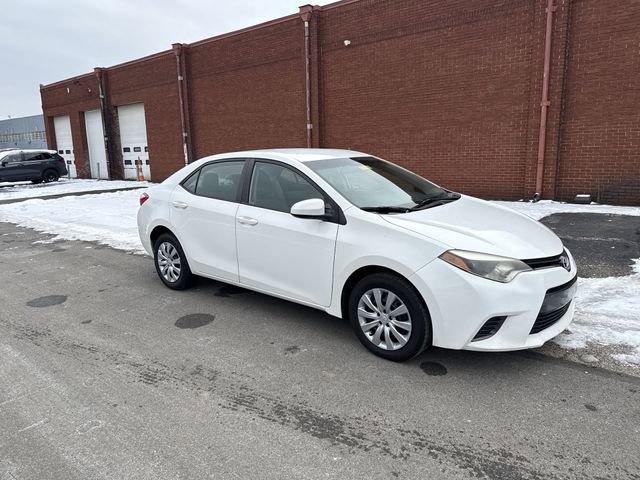 Used 2016 Toyota Corolla LE image 11