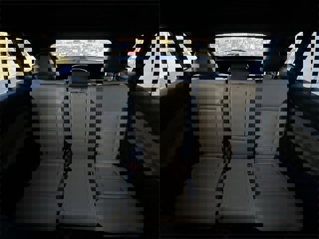 Used 2021 Volkswagen Atlas Cross Sport SE image 22