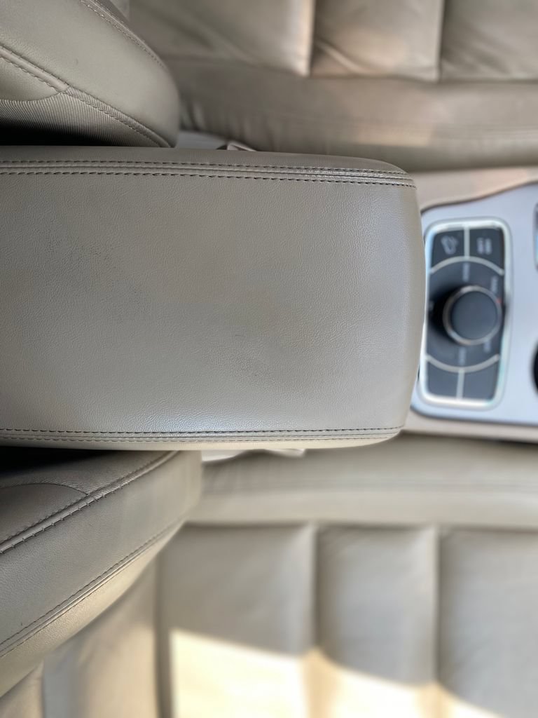 Used 2018 Jeep Grand Cherokee Limited AWD/4WD image 23