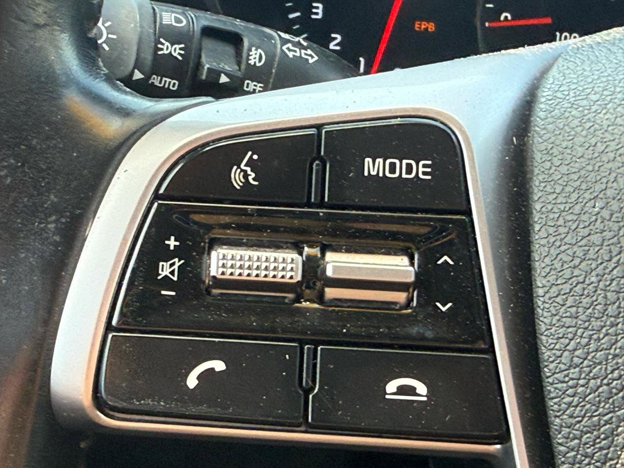 Used 2019 Kia Sorento EX AWD/4WD image 12