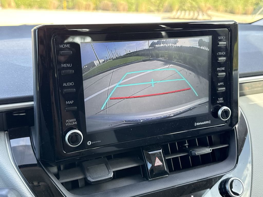 Used 2022 Toyota Corolla LE FWD image 24