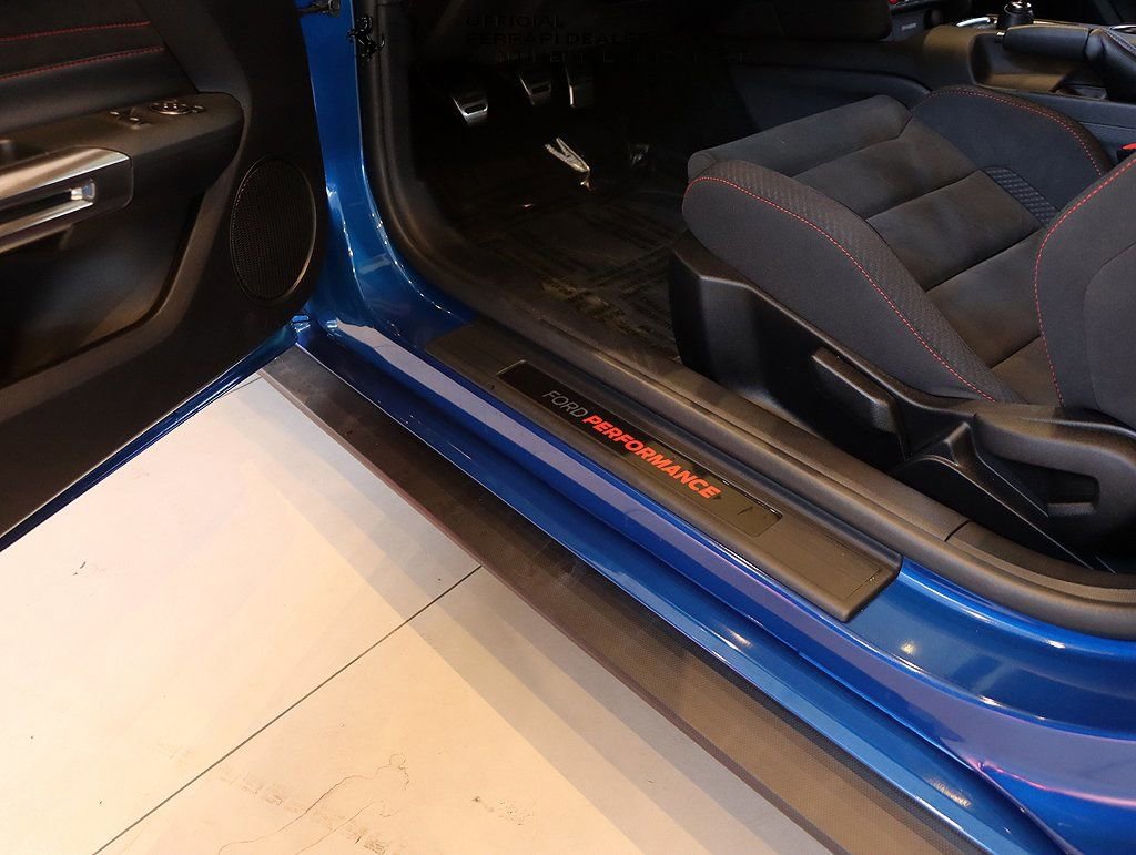 Used 2017 Ford Mustang Shelby GT350R w/ GT350R Equipment Group 920A image 51