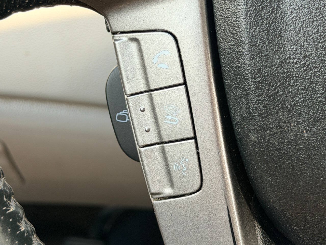 Used 2016 Honda Odyssey EX-L image 35