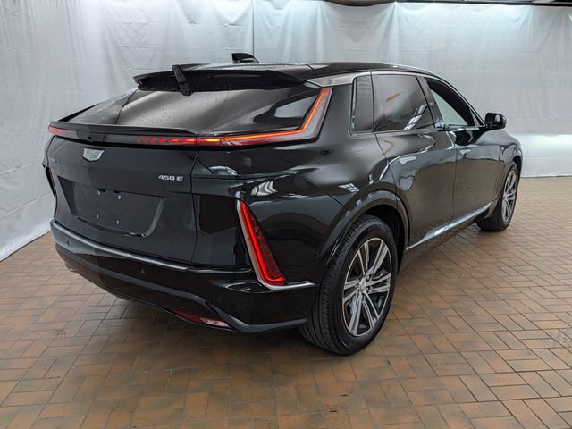 Used 2023 Cadillac Lyriq 2WD image 5