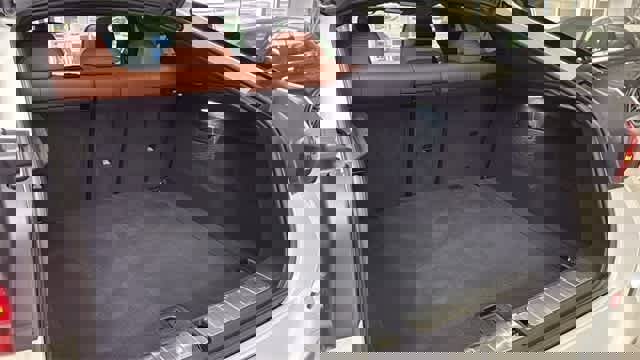 Used 2023 BMW X6 M50i w/ Executive Package image 26