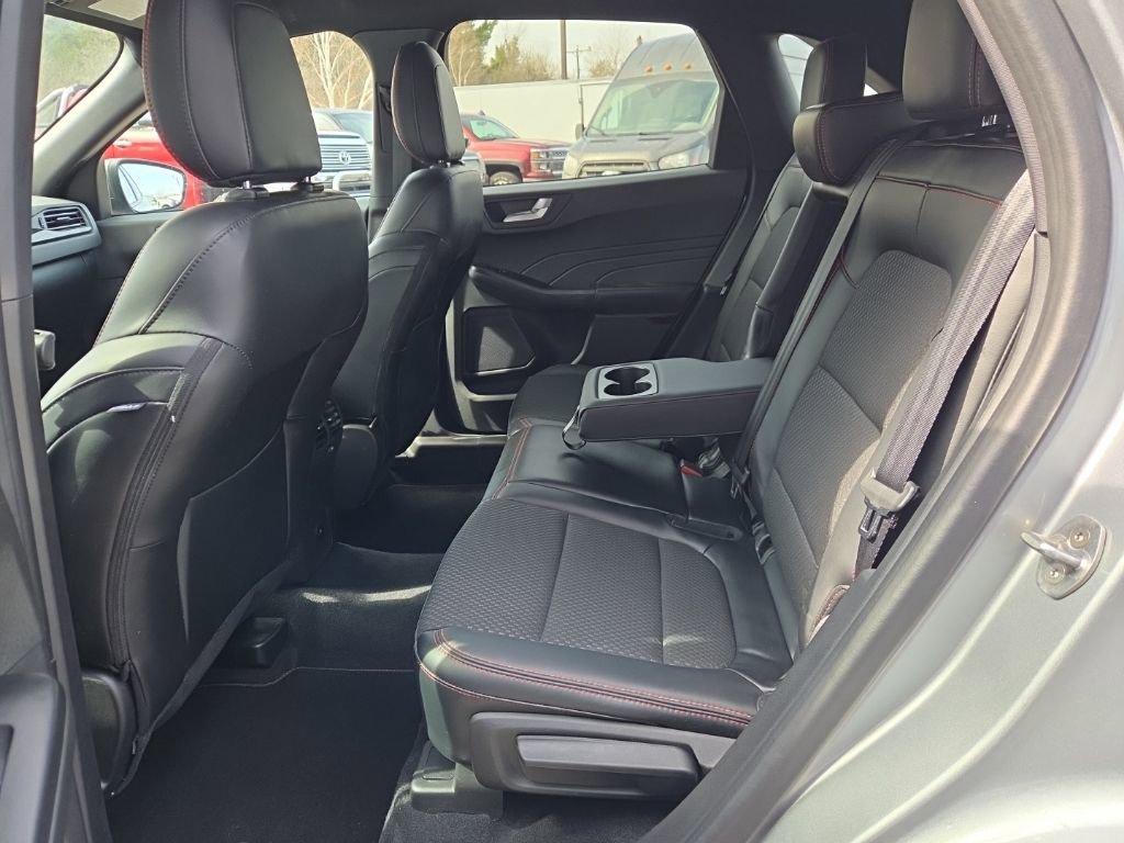 Used 2023 Ford Escape ST-Line w/ Tech Pack #1 image 21
