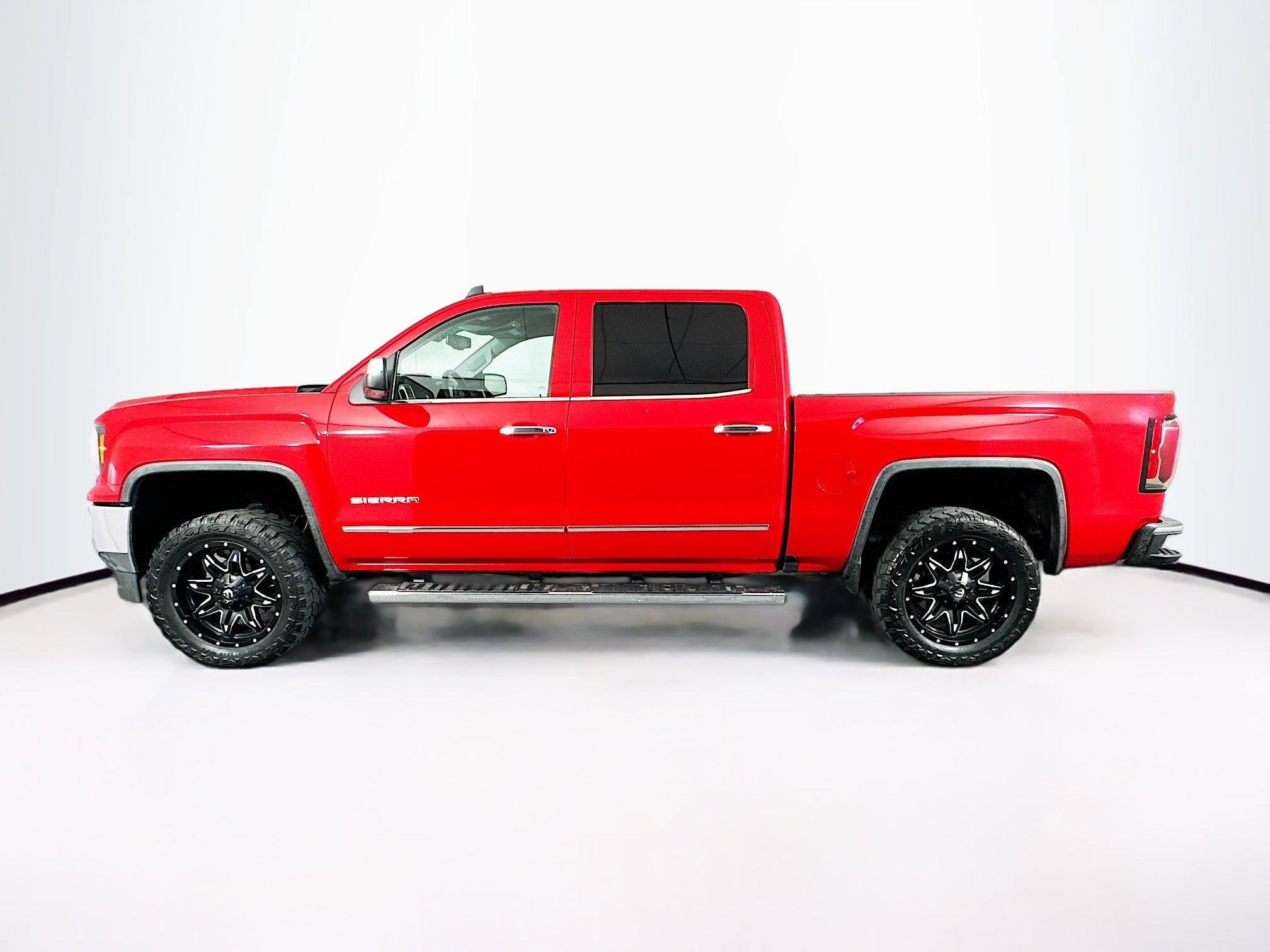 Used 2018 GMC Sierra 1500 SLT w/ SLT Premium Package image 4