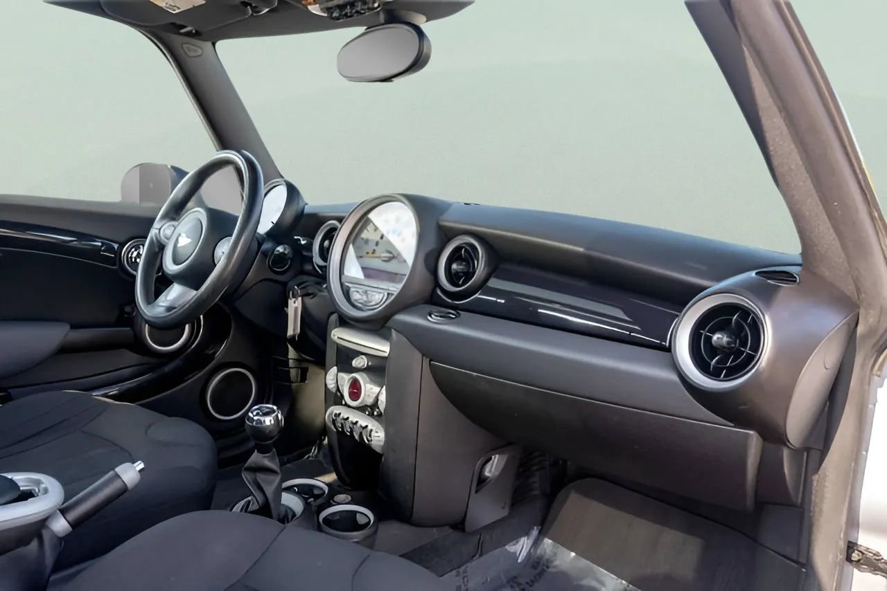 Used 2009 MINI Cooper S image 14