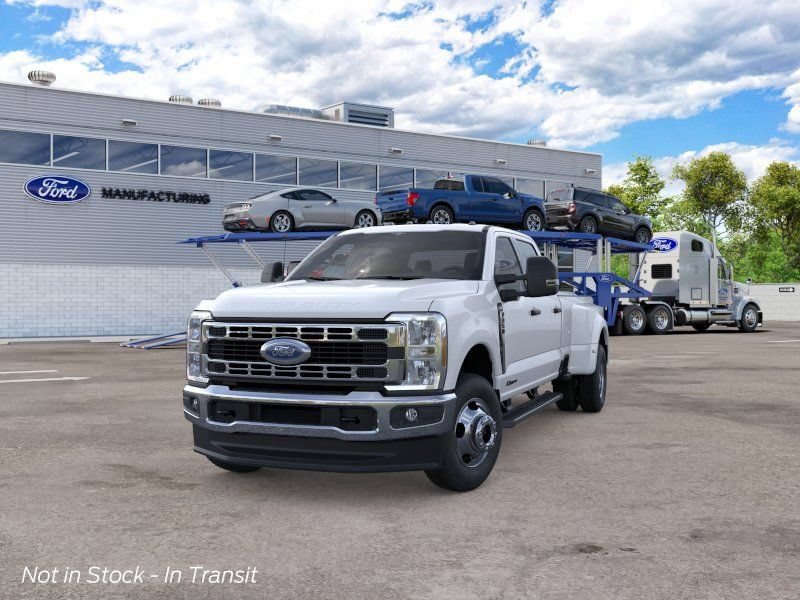 New 2026 Ford F350 4x4 Crew Cab DRW Super Duty image 2