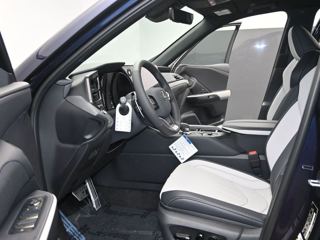 New 2026 Lexus TX 350 350 F SPORT Handling image 13