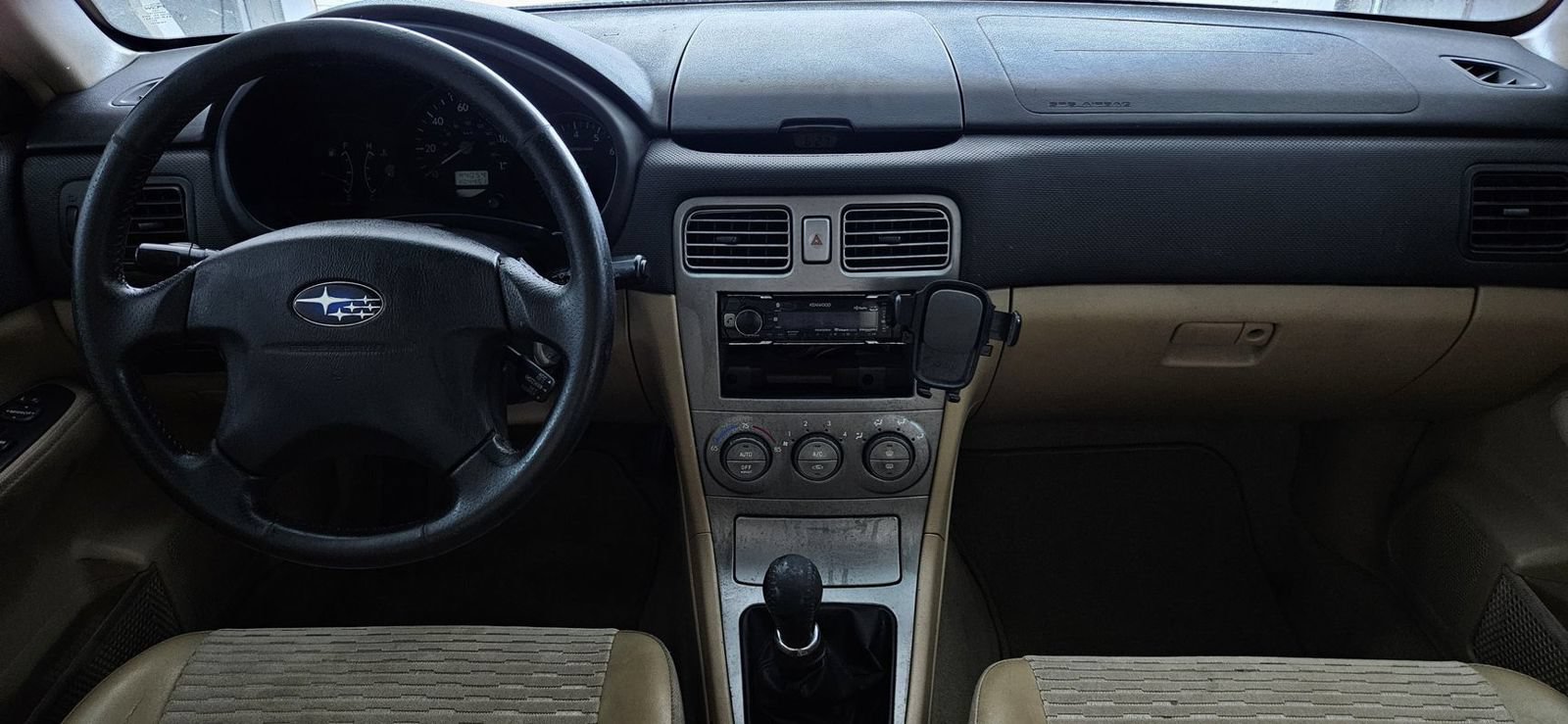 Used 2004 Subaru Forester 2.5XS AWD/4WD image 9
