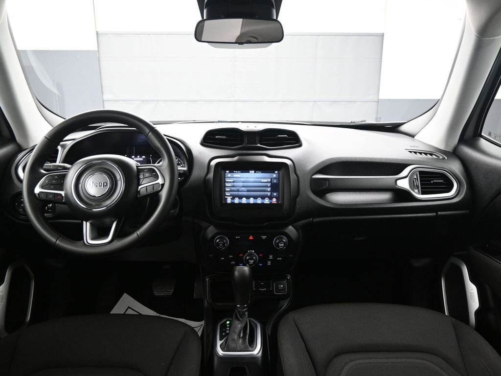 Used 2019 Jeep Renegade Latitude image 21