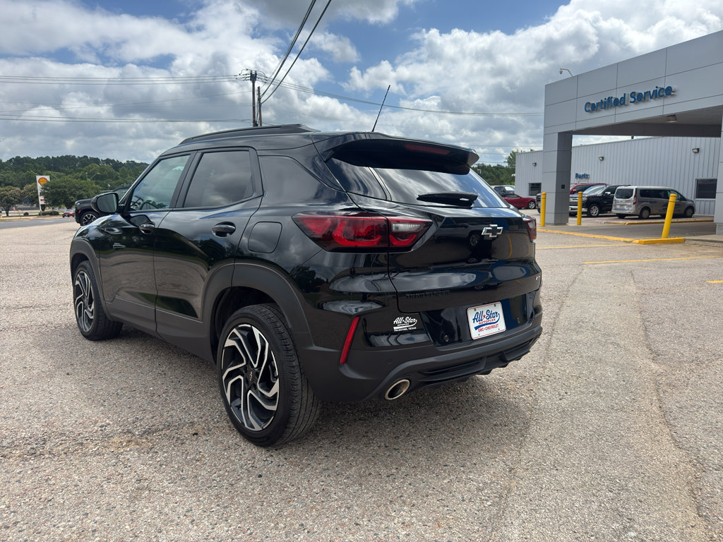 Used 2025 Chevrolet TrailBlazer RS w/ Convenience Package FWD image 17