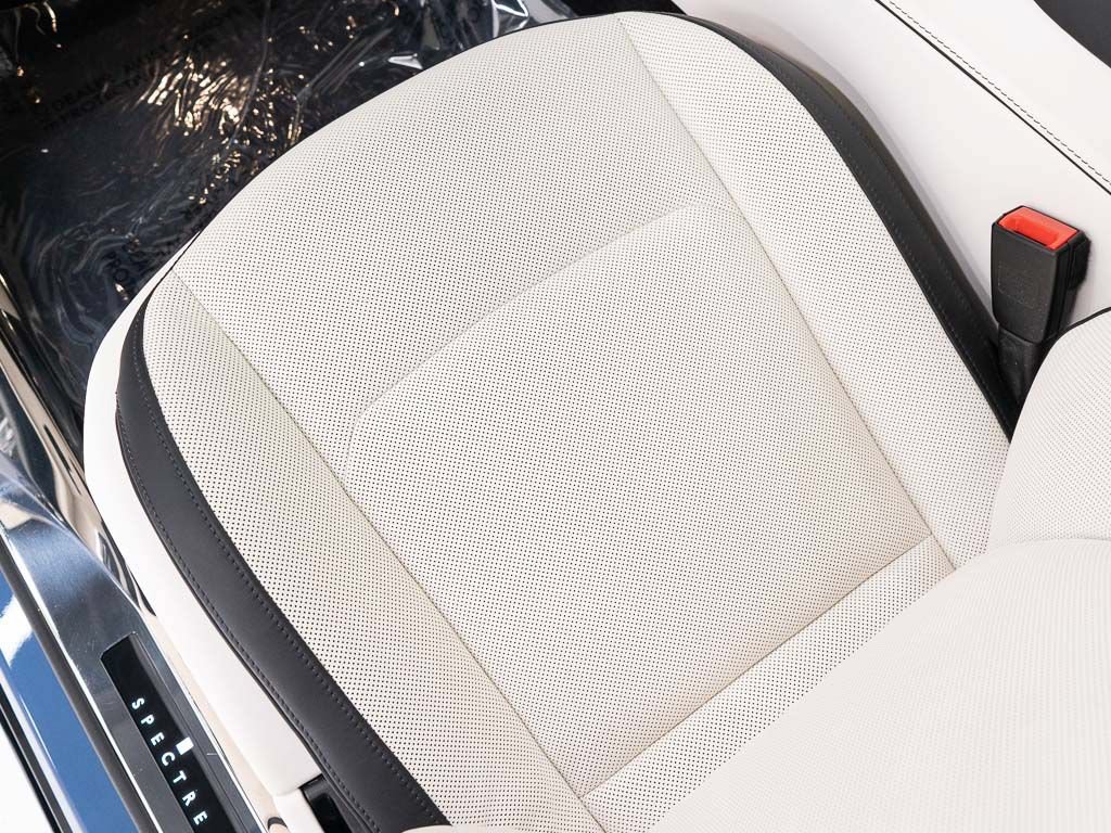 Certified 2024 Rolls-Royce Spectre w/ Spectre Launch Package AWD/4WD image 17