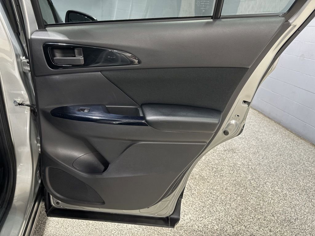 Used 2023 Mitsubishi Eclipse Cross LE image 18