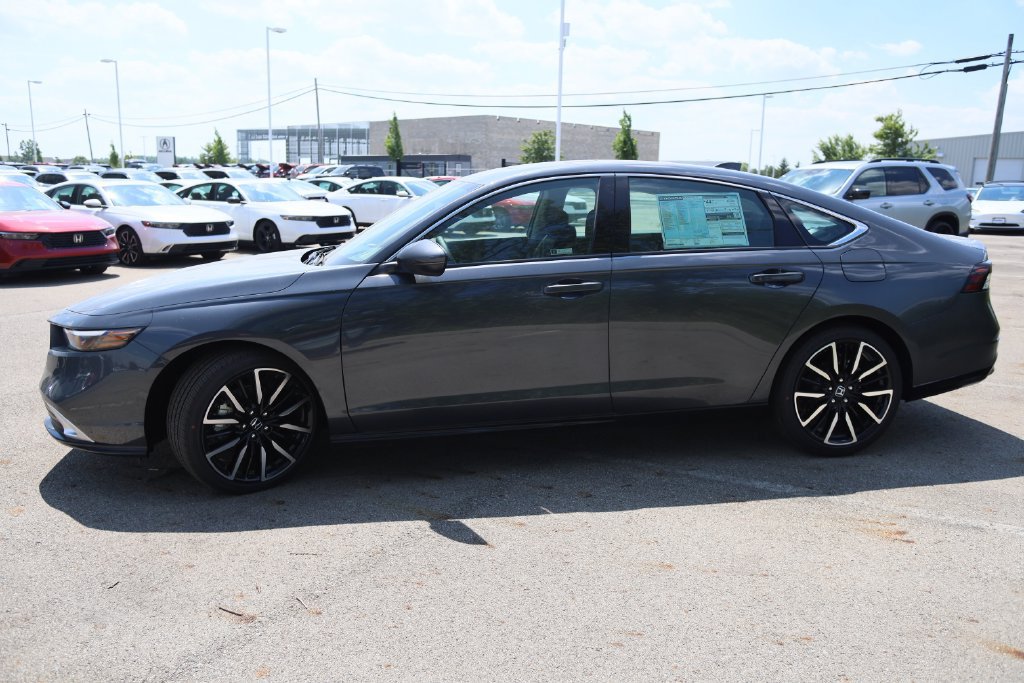 New 2026 Honda Accord Touring image 9