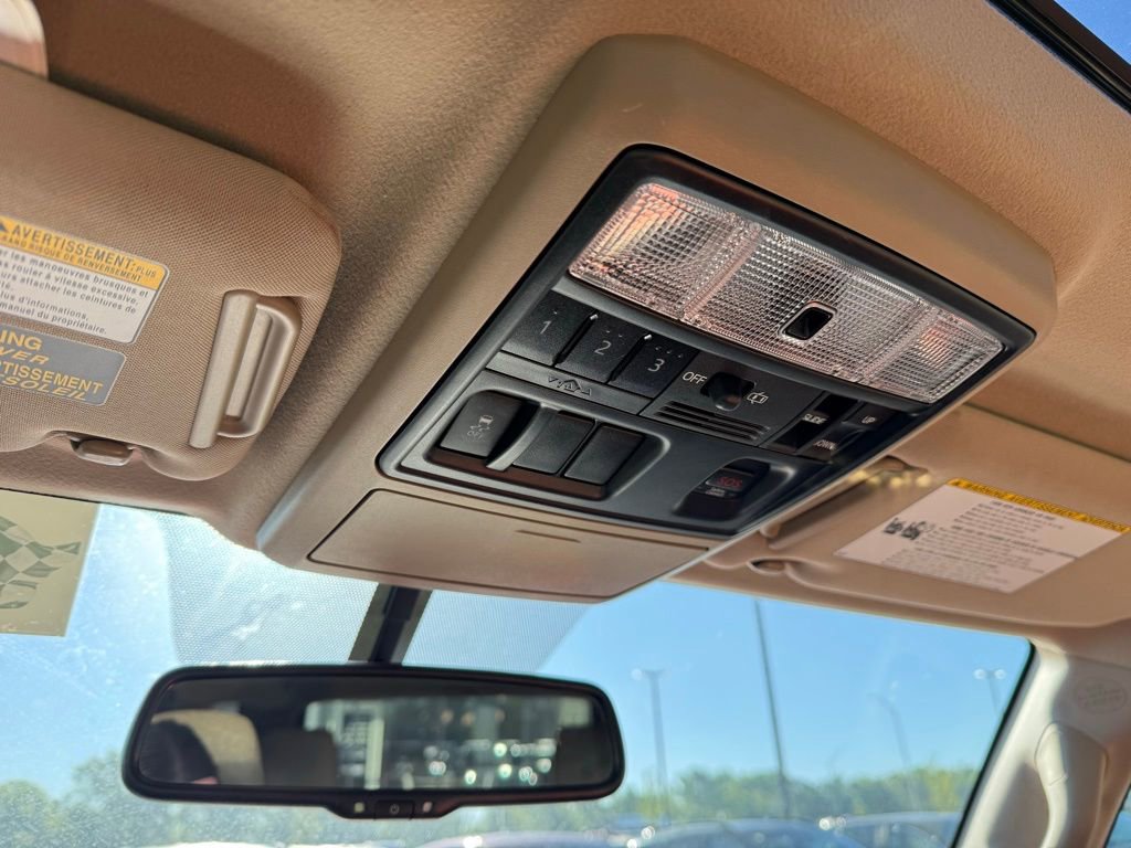 Used 2019 Toyota 4Runner Limited RWD image 19