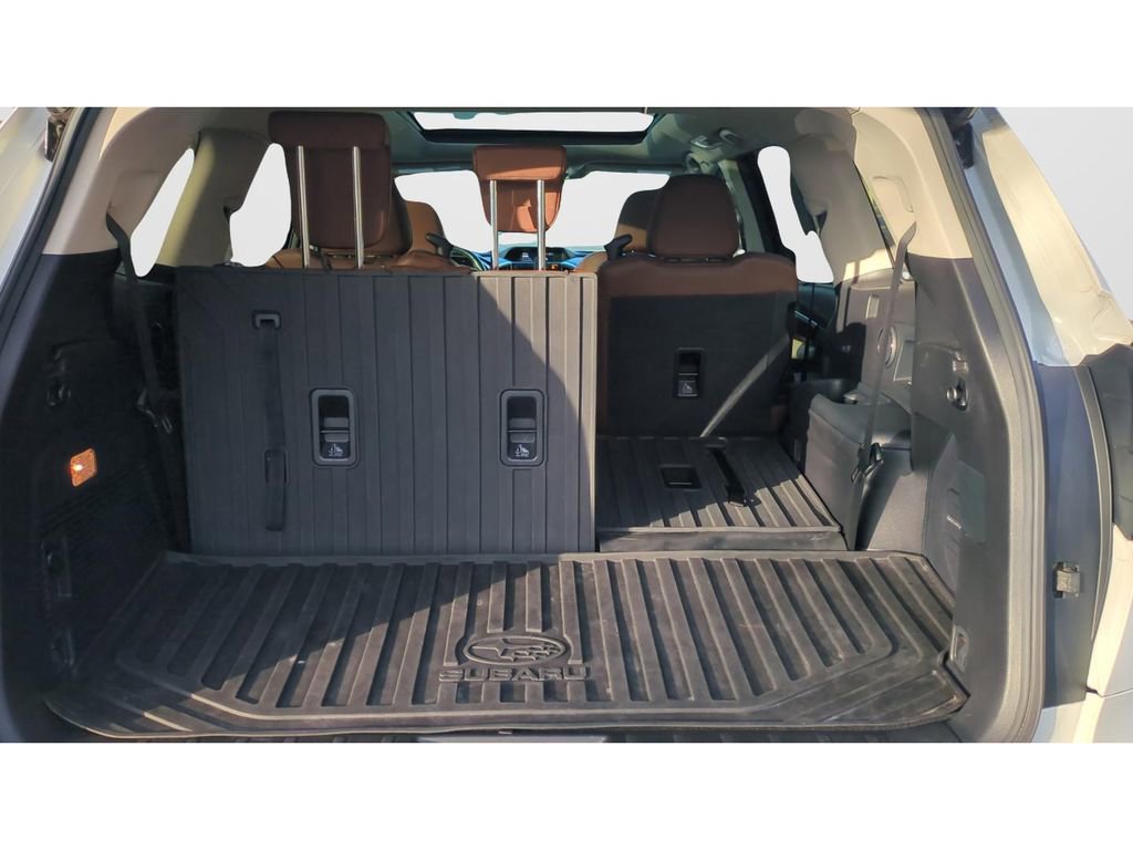 Used 2020 Subaru Ascent Touring w/ Popular Package #2 image 11