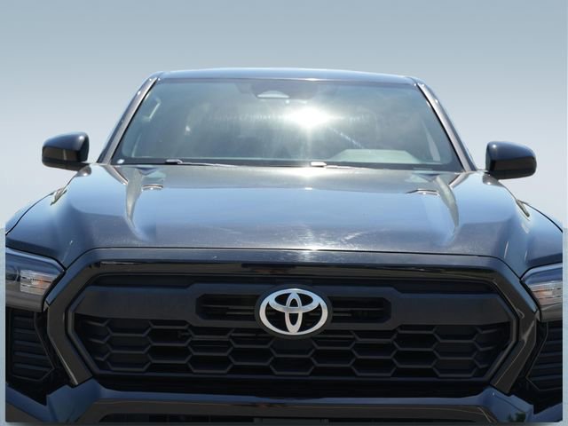 Used 2024 Toyota Tacoma TRD Off-Road AWD/4WD image 41