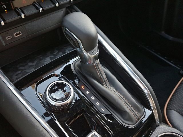 New 2025 GMC Canyon AT4 w/ Nightfall Edition image 11