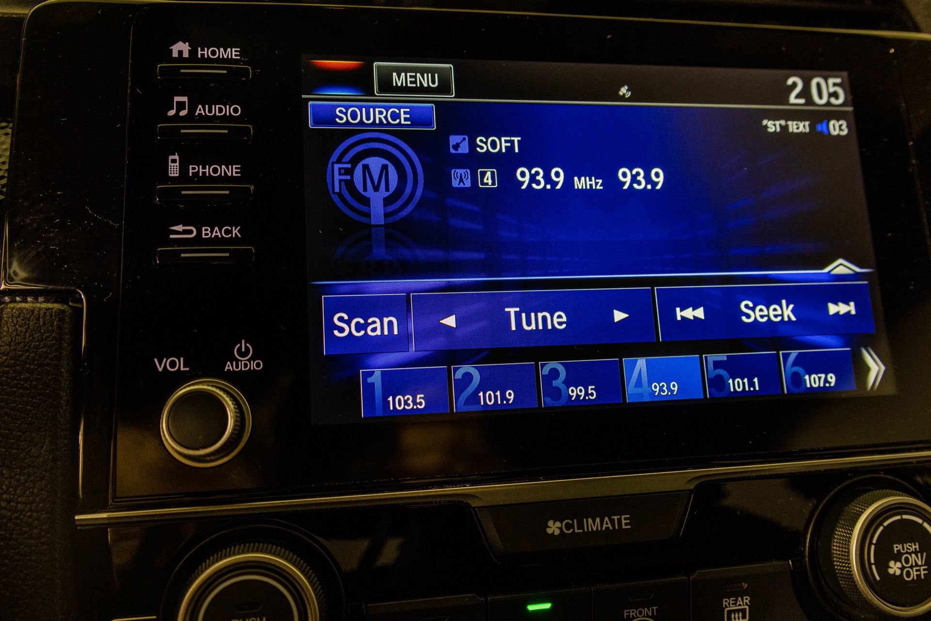 Used 2021 Honda Civic Sport image 22