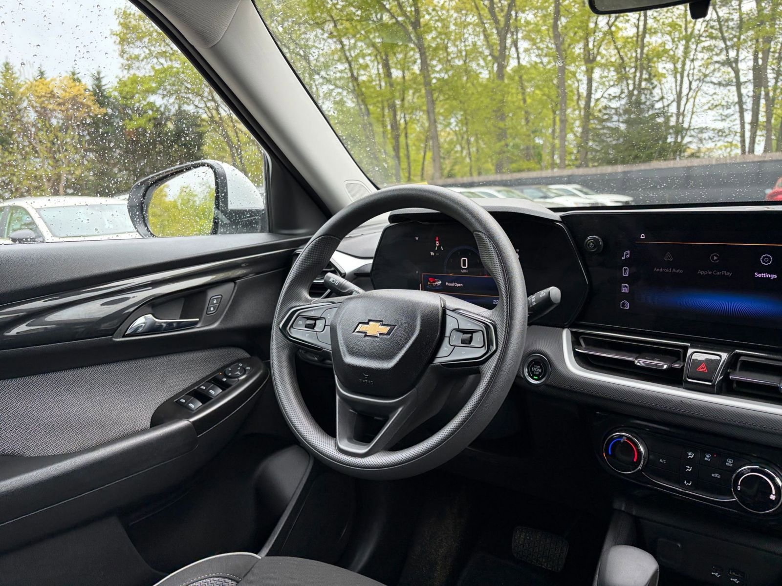 Used 2025 Chevrolet TrailBlazer LT FWD image 33