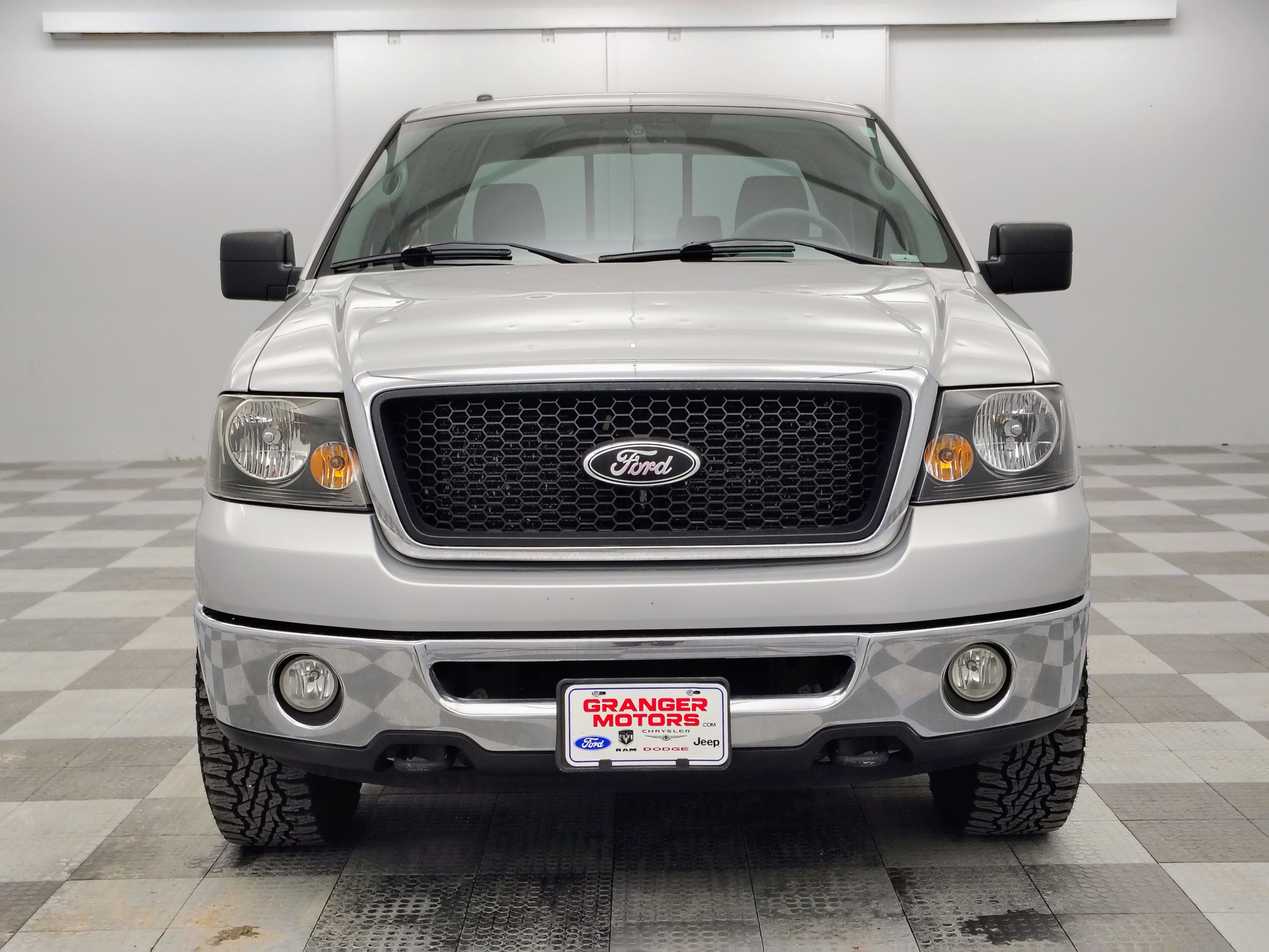 Used 2006 Ford F150 XLT image 4