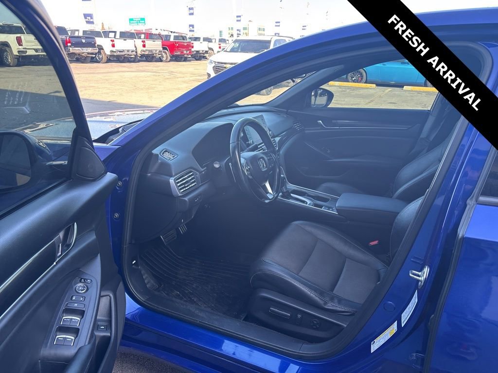 Used 2020 Honda Accord Sport image 5