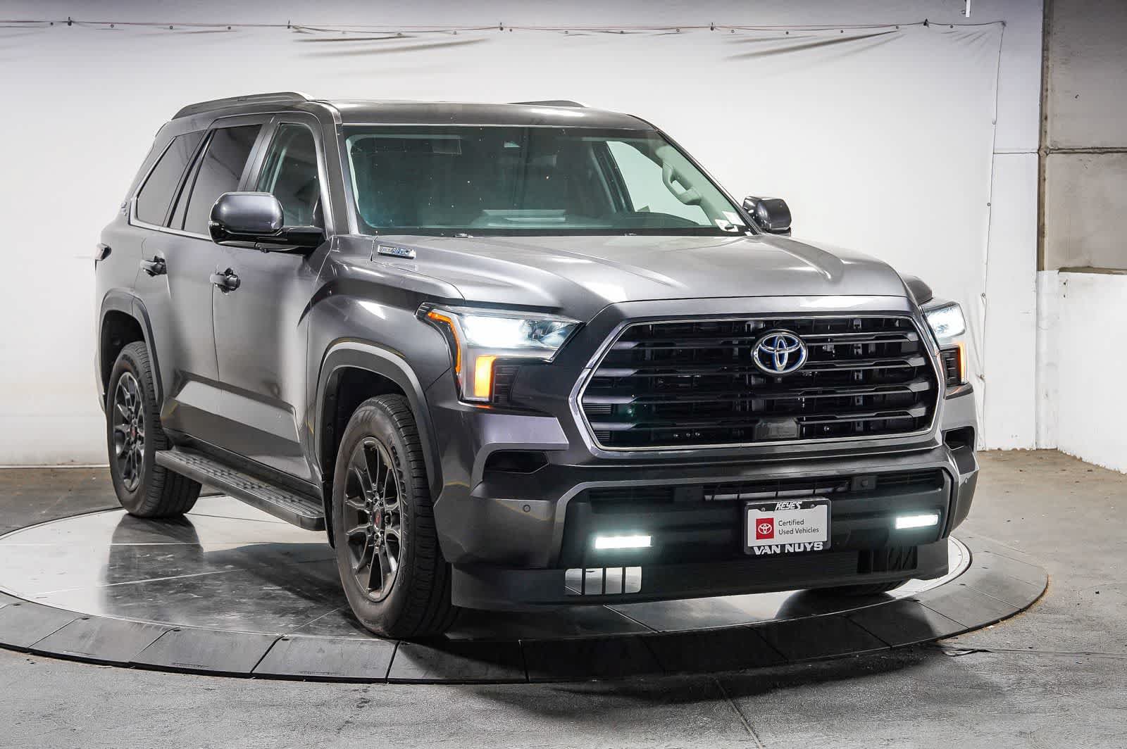 Certified 2024 Toyota Sequoia SR5 w/ SR5 Premium Package AWD/4WD image 6