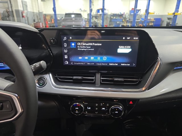 New 2026 Chevrolet Trax LT w/ Driver Confidence Package FWD image 20