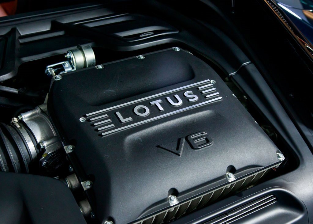 Used 2024 Lotus Emira First Edition image 23