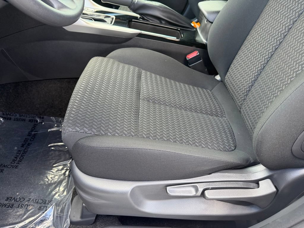 Used 2025 Mitsubishi Eclipse Cross LE AWD/4WD image 35