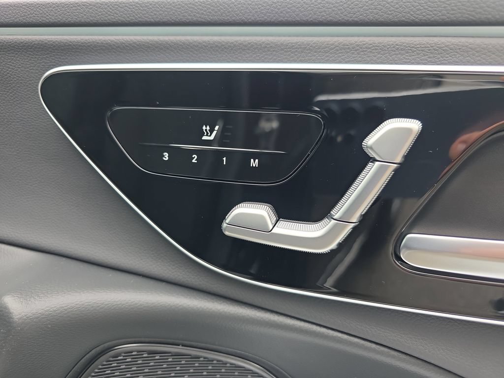 New 2026 Mercedes-Benz E 350 4MATIC Sedan image 17