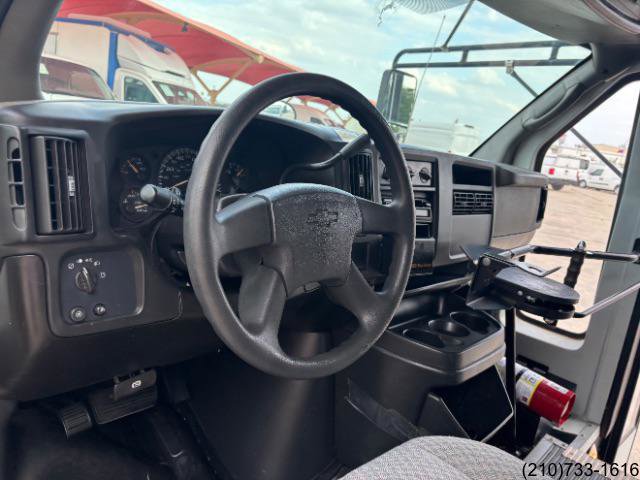 Used 2007 Chevrolet Express 3500 w/ School Bus Package RWD image 14