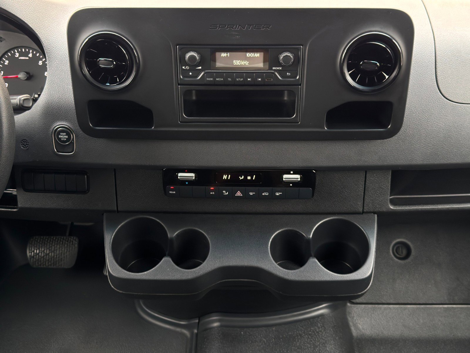 Used 2020 Mercedes-Benz Sprinter 2500 image 22