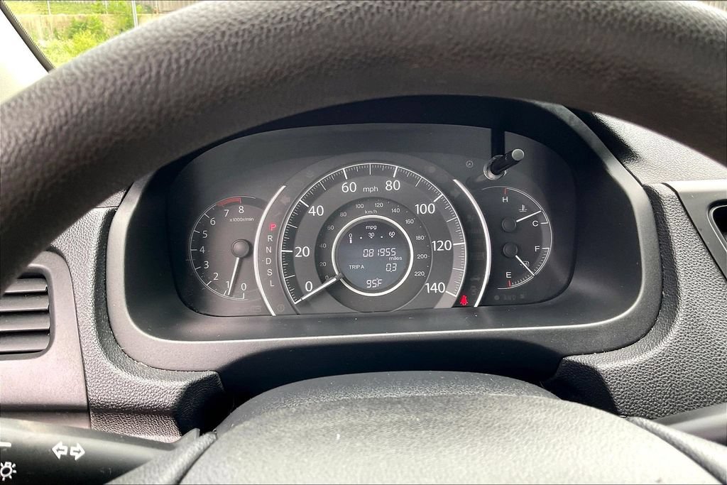 Used 2016 Honda CR-V LX image 17