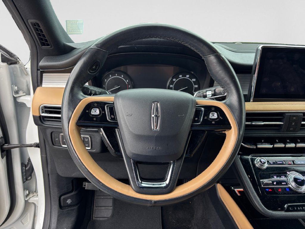 Used 2020 Lincoln Corsair Reserve w/ Equipment Group 201A AWD/4WD image 11