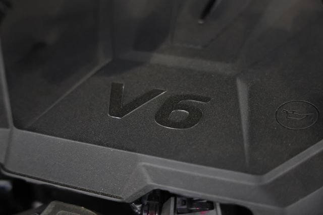 Used 2026 Genesis GV70 3.5T Sport Advanced AWD/4WD image 7