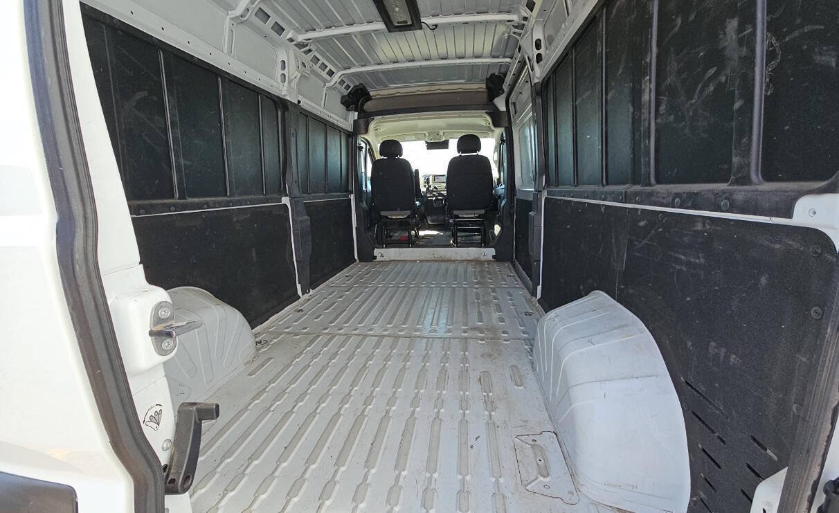 Used 2026 RAM ProMaster 2500 w/ Convenience Group FWD image 7