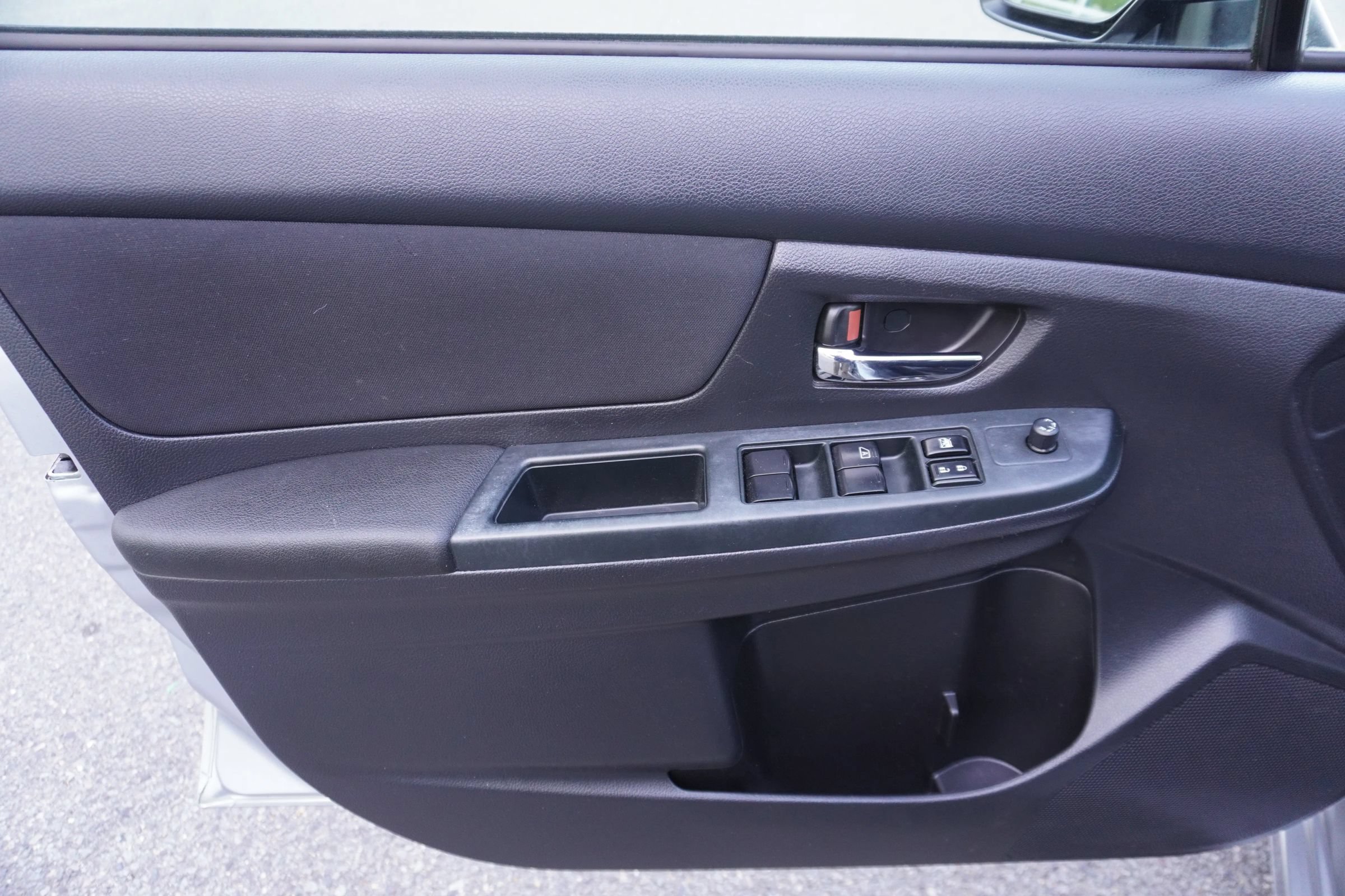 Used 2012 Subaru Impreza 2.0i Premium AWD/4WD image 13