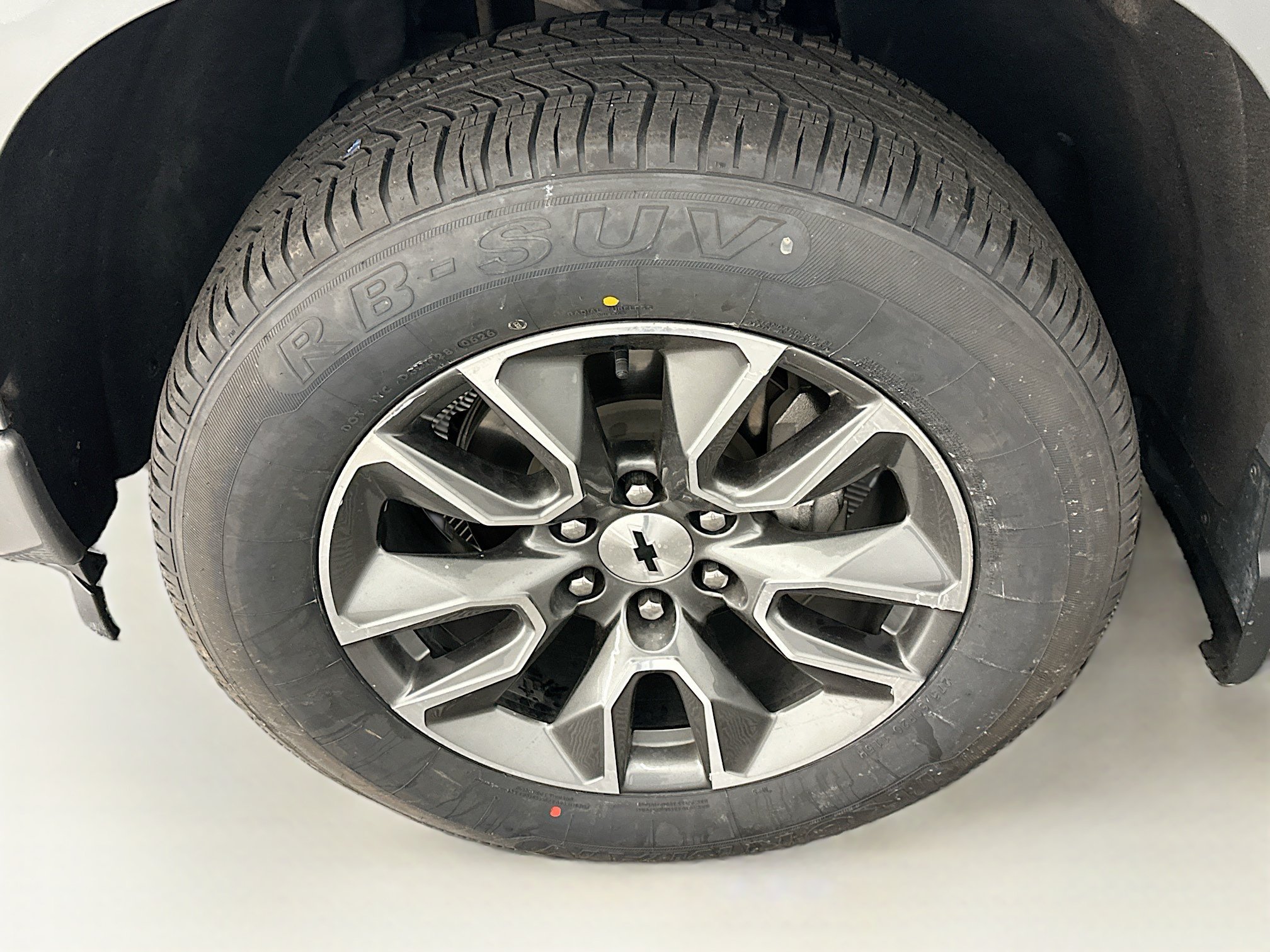 Used 2023 Chevrolet Silverado 1500 RST AWD/4WD image 11