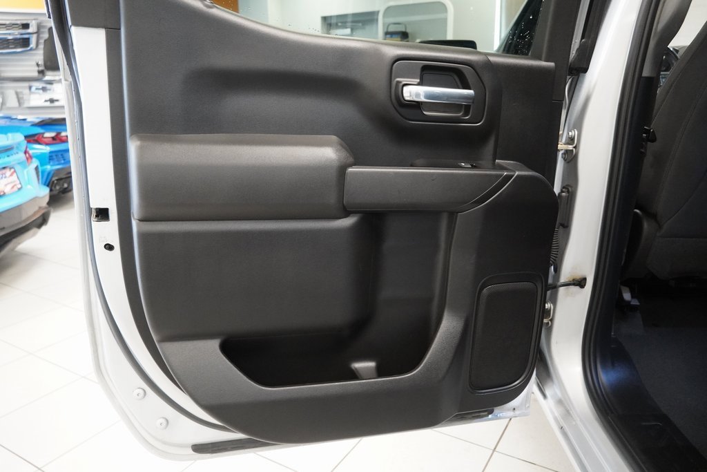 Used 2019 Chevrolet Silverado 1500 LT image 23