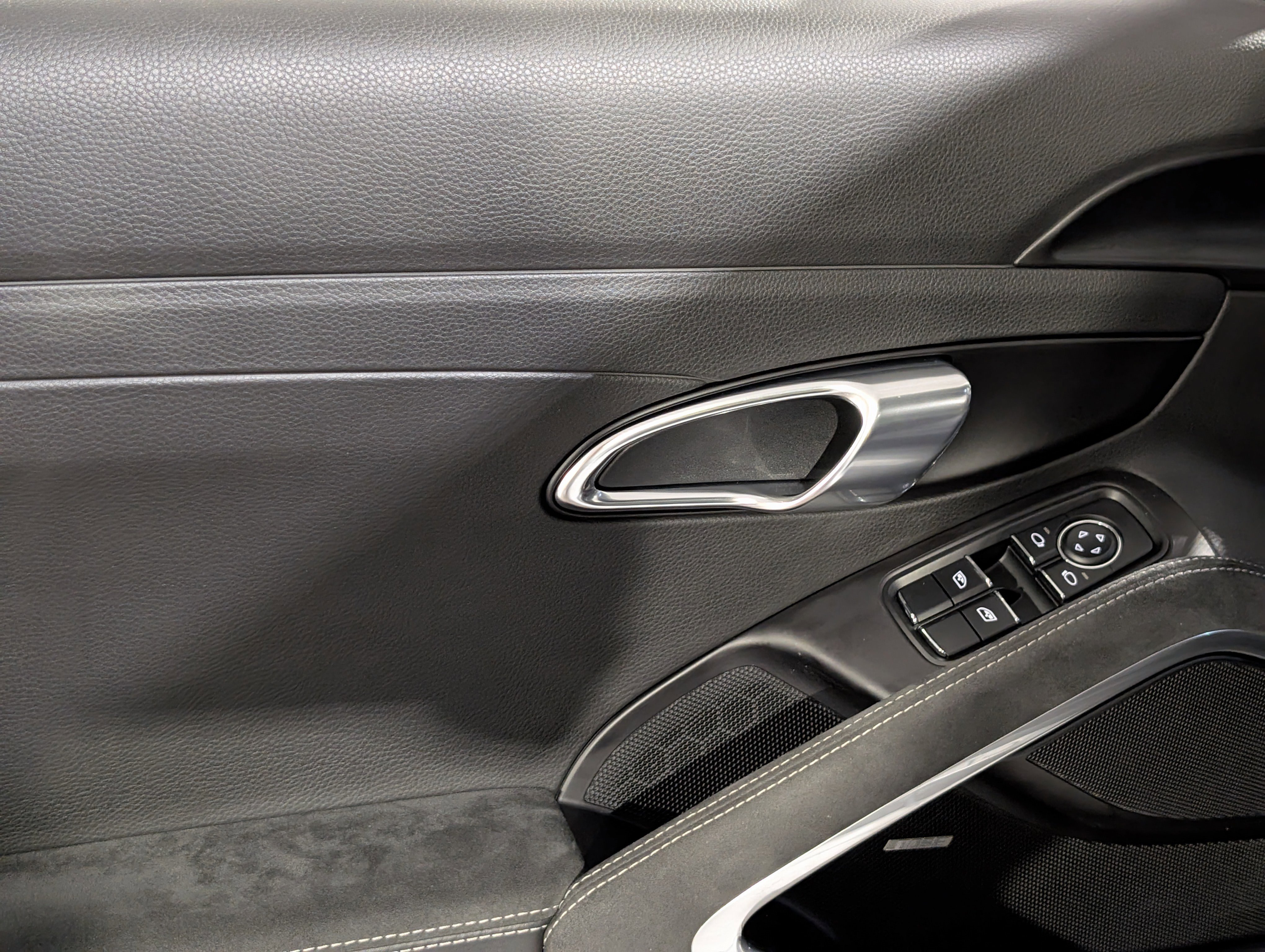 Certified 2018 Porsche 911 GT3 RWD image 20