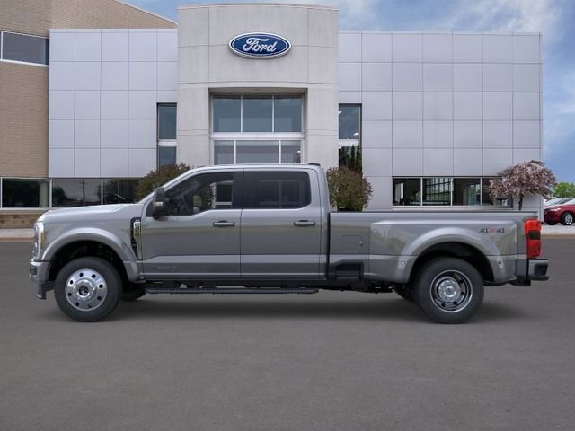 New 2026 Ford F450 XLT w/ XLT Premium Package image 3