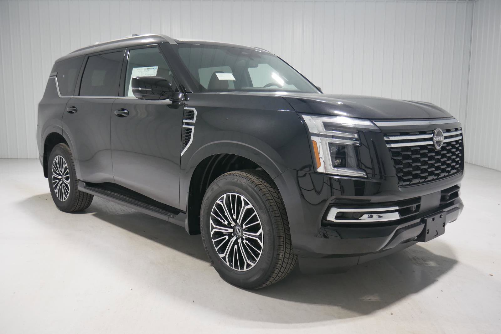 New 2026 Nissan Armada SL image 3